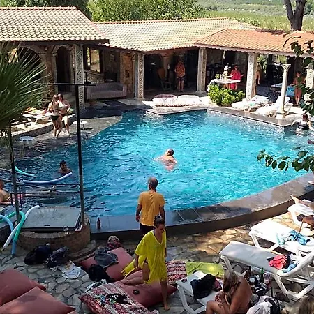 Hotel Efes Hidden Garden 3*