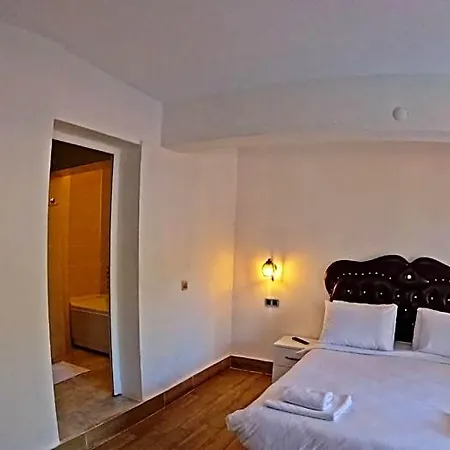 Hotel Efes Hidden Garden