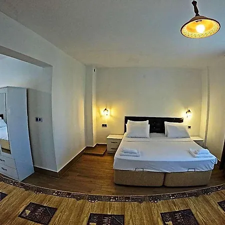 Hotel Efes Hidden Garden