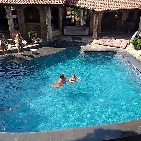 Efes Hidden Garden Hotel 3*