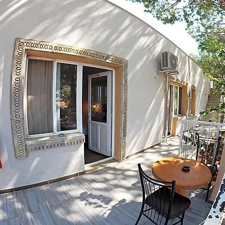 Efes Hidden Garden Hotel