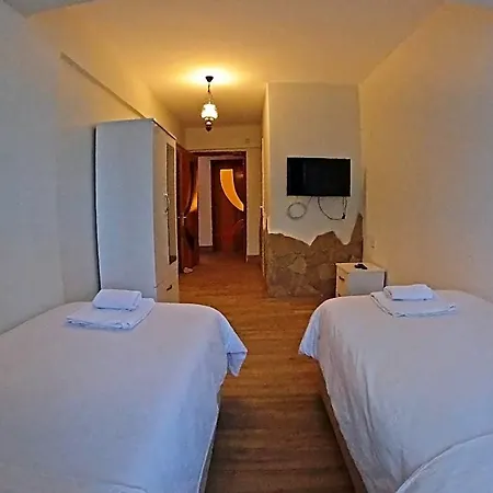 Efes Hidden Garden Hotel 3*